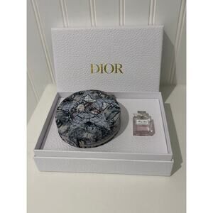 Dior Beauty limited-edition gift set (Miss Dior Blooming Bouquet Mini 5 ml)